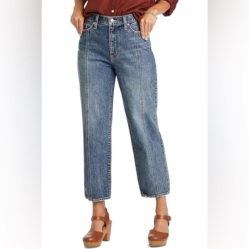 Universal Thread Vintage Straight Wide Leg Jean, size 8 (29)